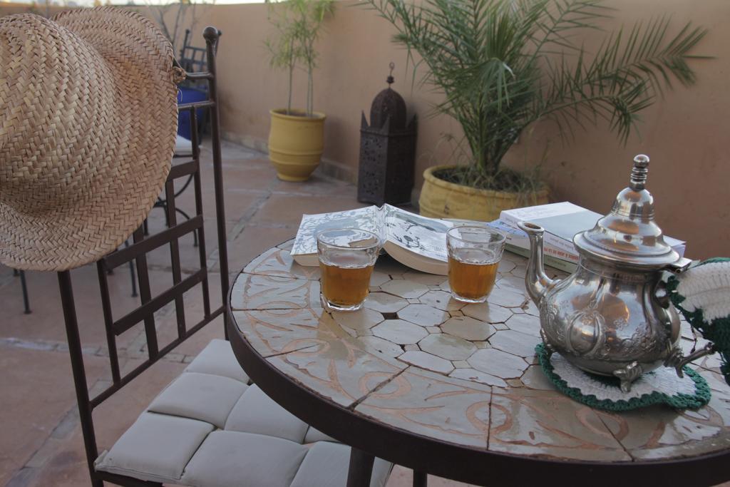 Riad Azenzer Marrakesh Eksteriør billede